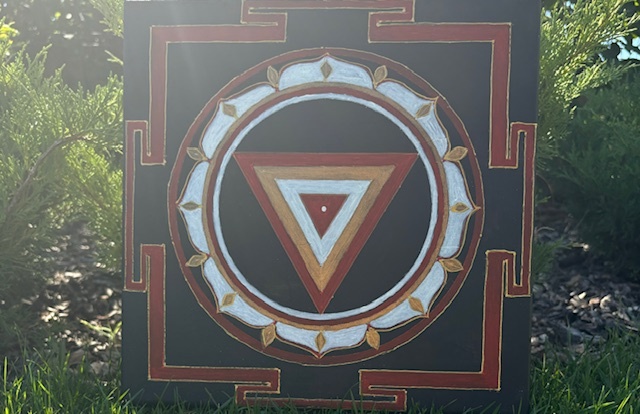 Янтра на Кали — ръчно рисувана, за трансформация и защита
